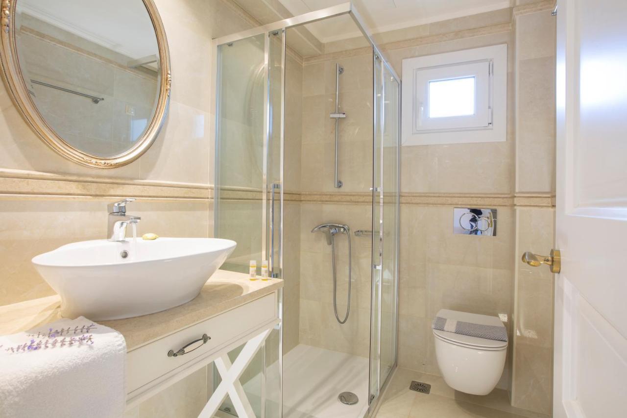 Aparthotel Lefko & 2*