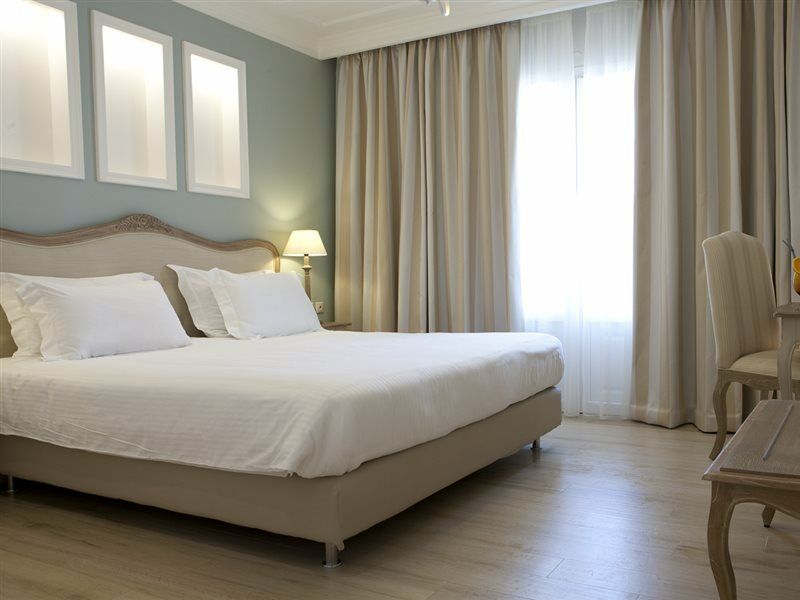 Lefko & Aparthotel