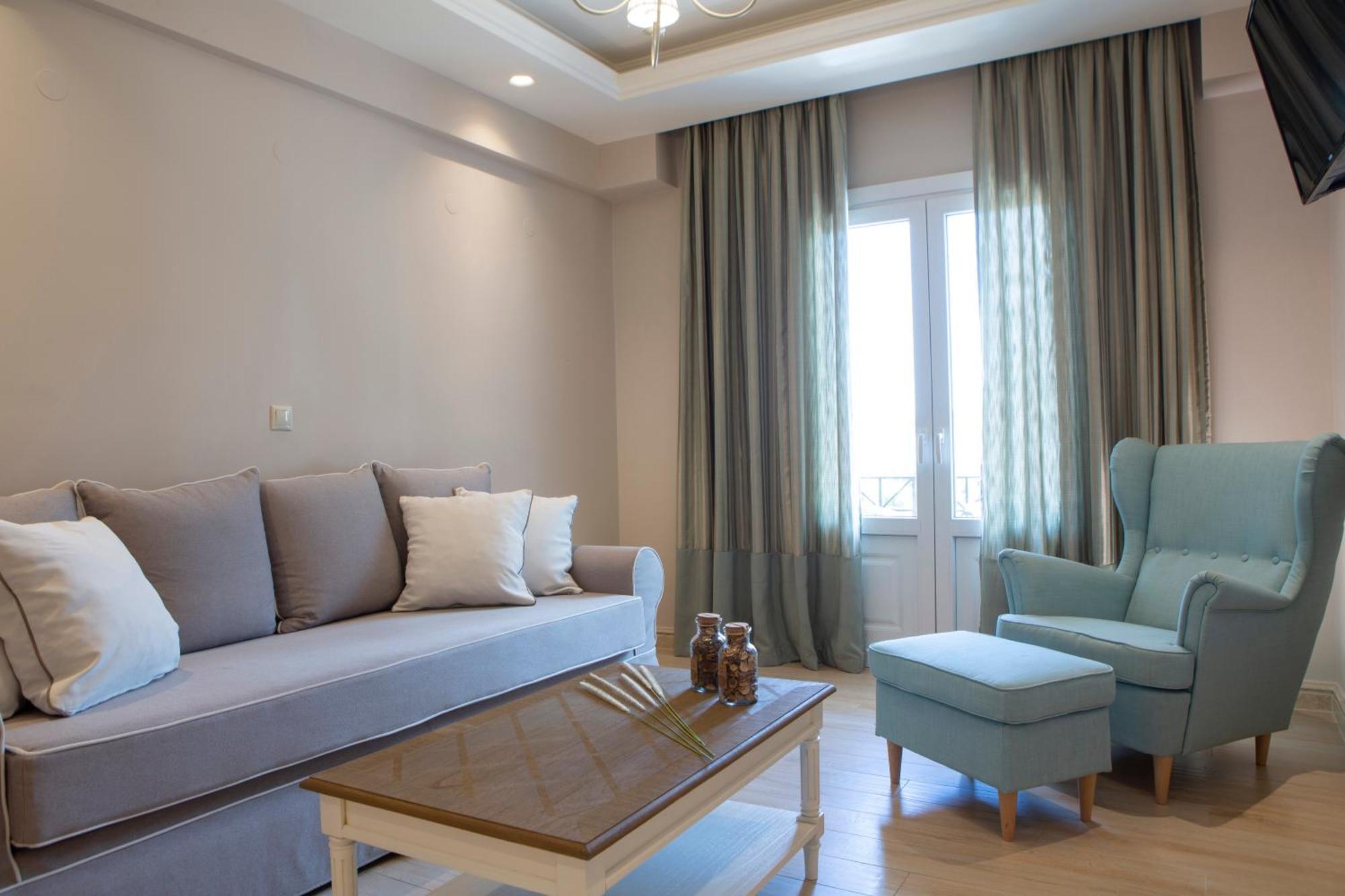 Aparthotel Lefko & Nydri (Lefkada)