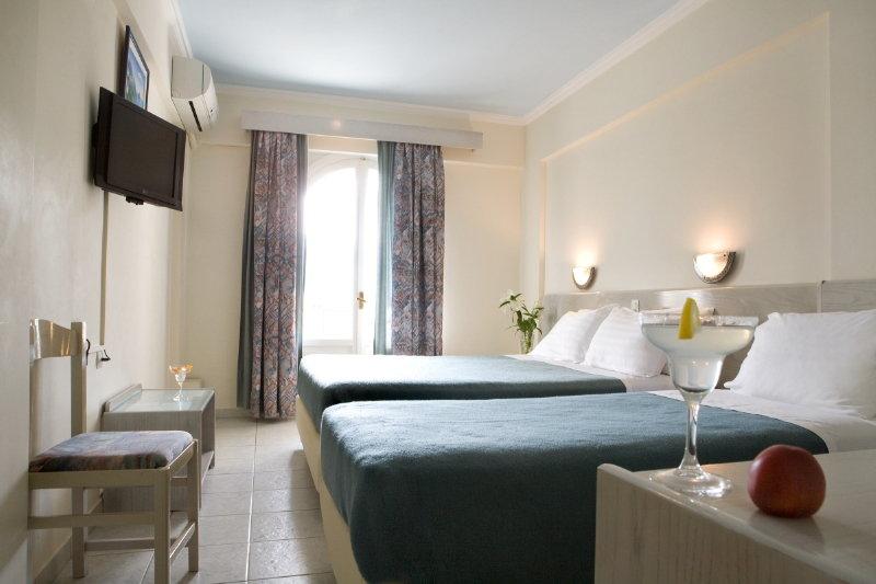 Aparthotel Lefko &